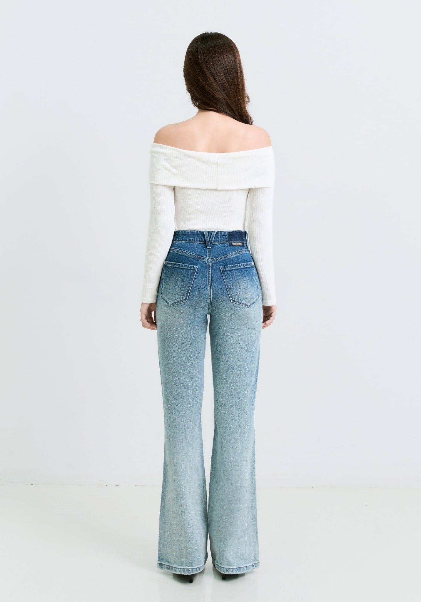 QUẦN DÀI NỮ DENIM OMBRE FORM STRAIGHT - 125WD2083F1