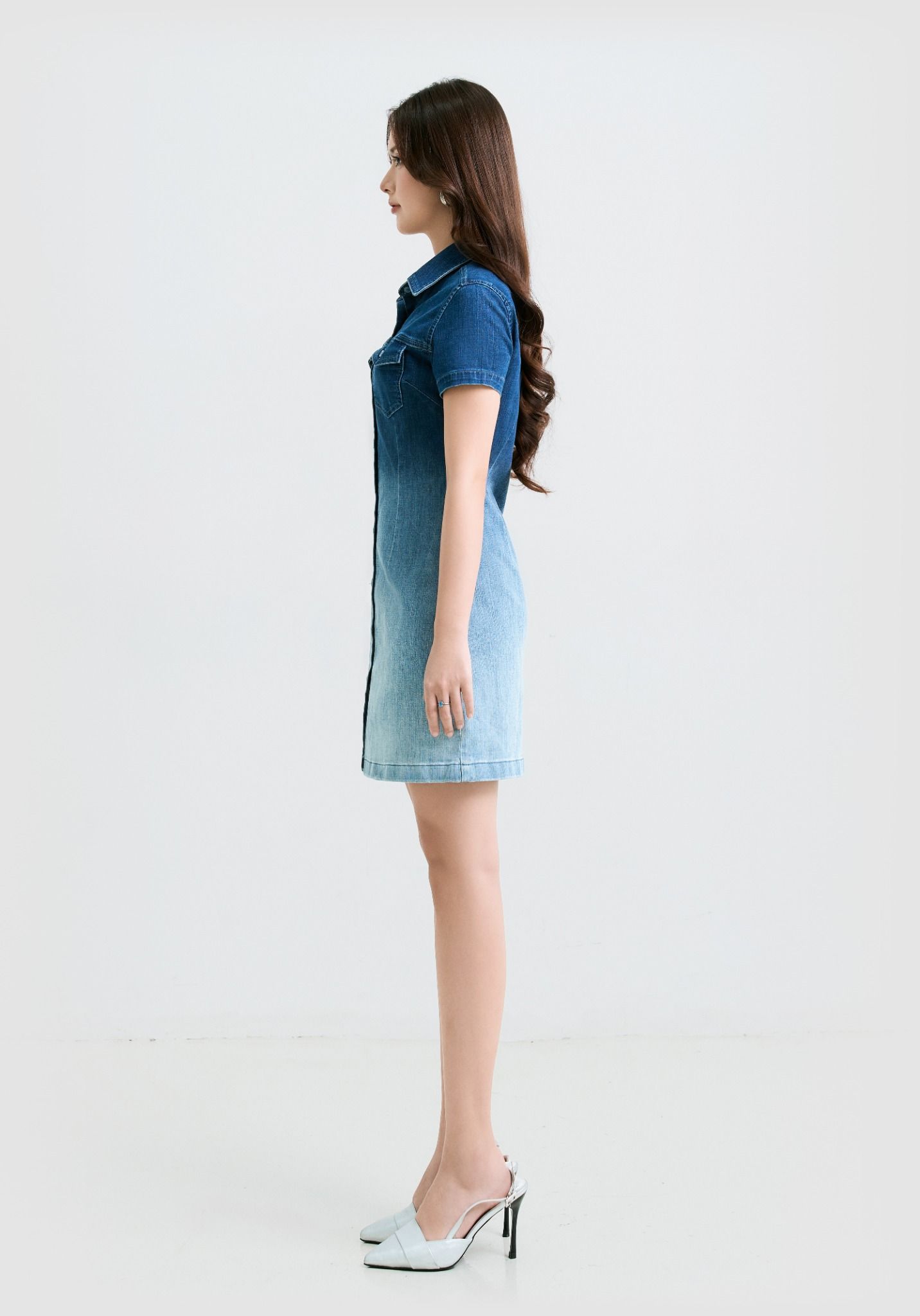ĐẦM SƠ MI DENIM NGẮN TAY OMBRE FORM A - 125WD2125F3