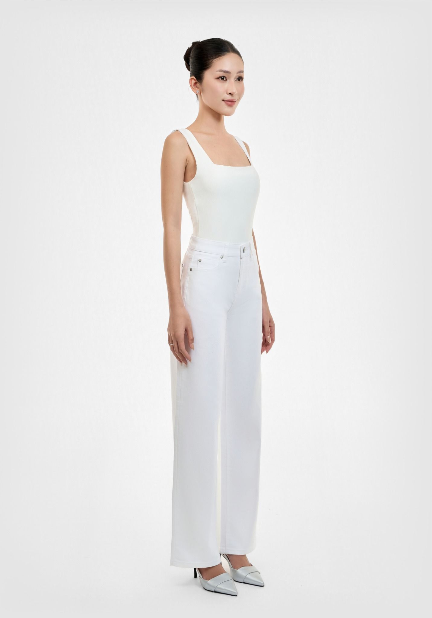 QUẦN DÀI NỮ DENIM TRẮNG FORM STRAIGHT - 125WN2083B1