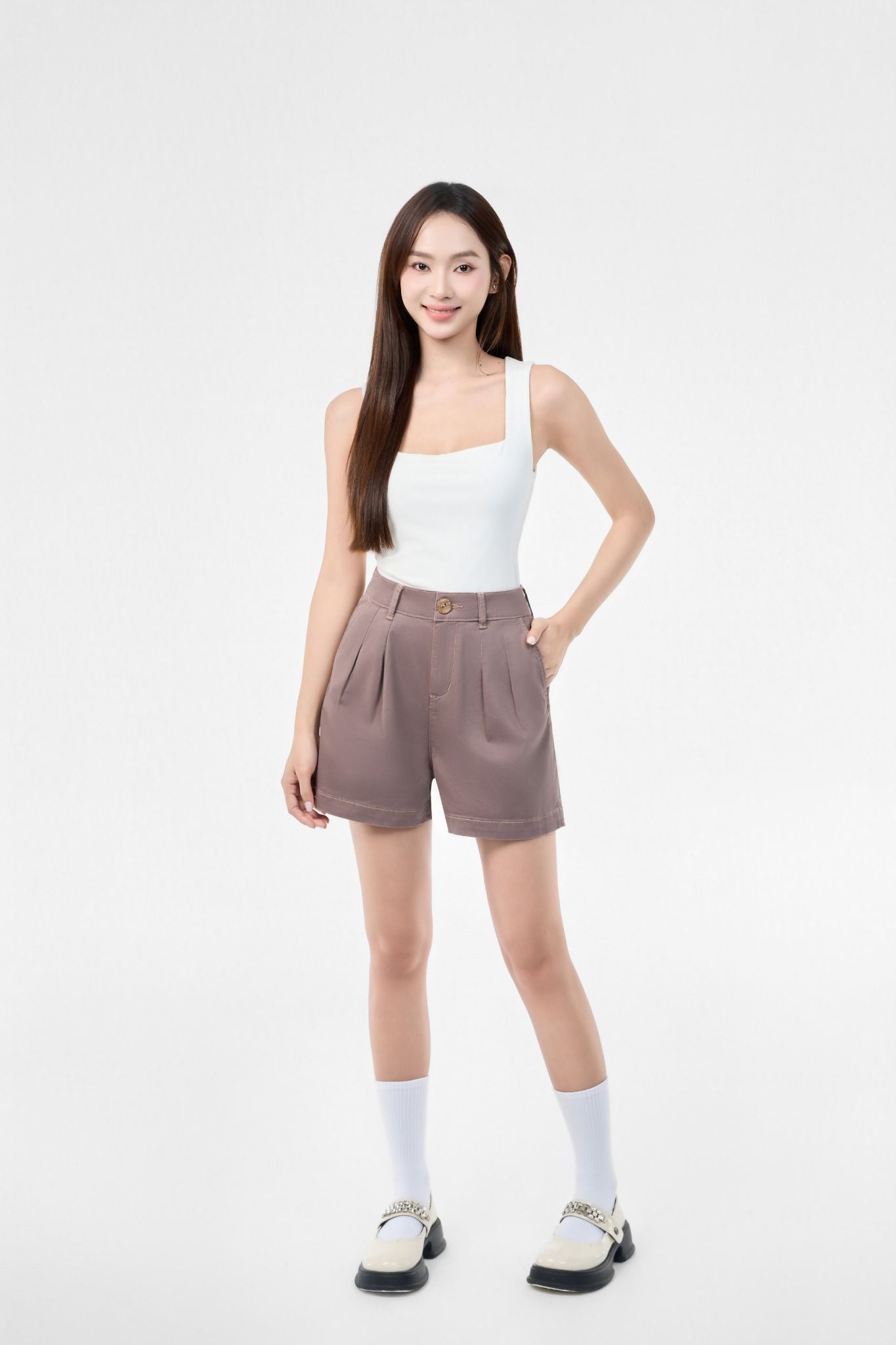 QUẦN SHORTS NỮ KAKI TÍM MÔN TÚI XÉO FORM RỘNG - 125WN2104B4