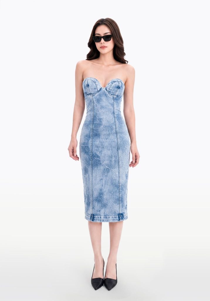 Đầm Denim Nữ Cúp Ngực Dáng Ôm Màu Xanh Sáng.Women's Denim Dress with Loose Breast in Bright Blue - 223WD2127F2