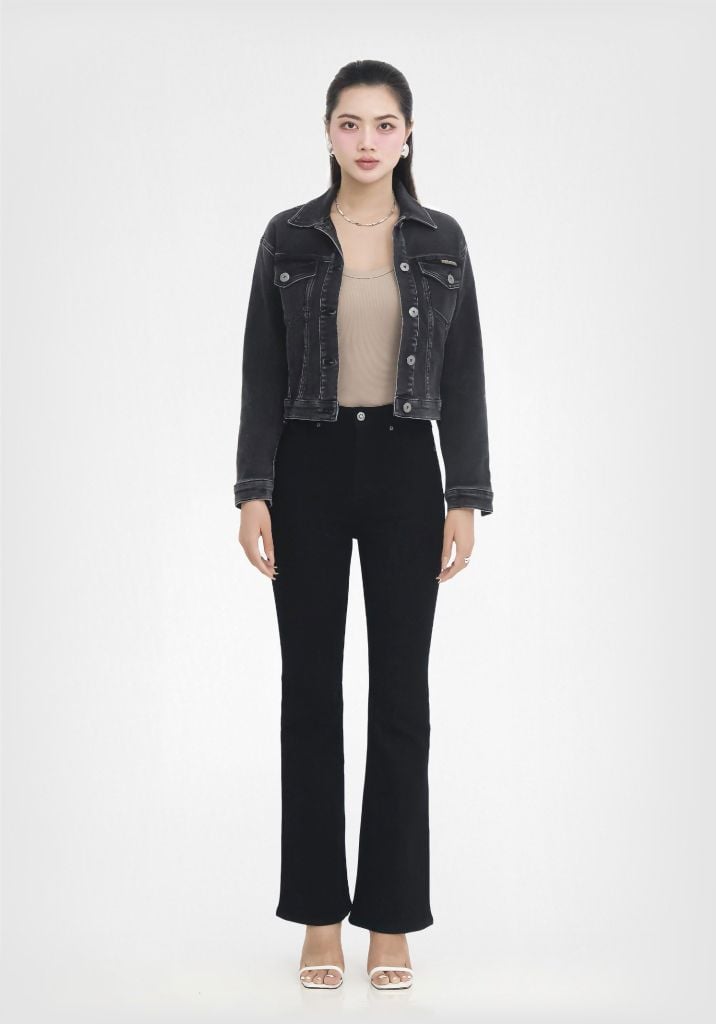 ÁO KHOÁC NỮ DENIM GREY FORM TYPE 3 CROP - 224WD1049B1