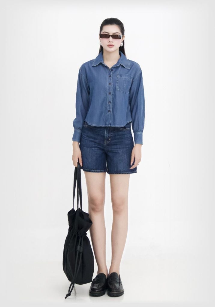ÁO SƠ MI DENIM DARK BLUE FORM CROP RỘNG DÀI TAY - 224WD2034B1