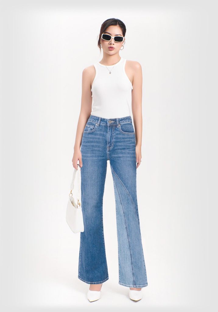 Quần Dài Nữ Dáng Loe Laser Xéo Màu Xanh Nhạt - Light Blue Laser Cut Flare Jeans - 224WD2084F2