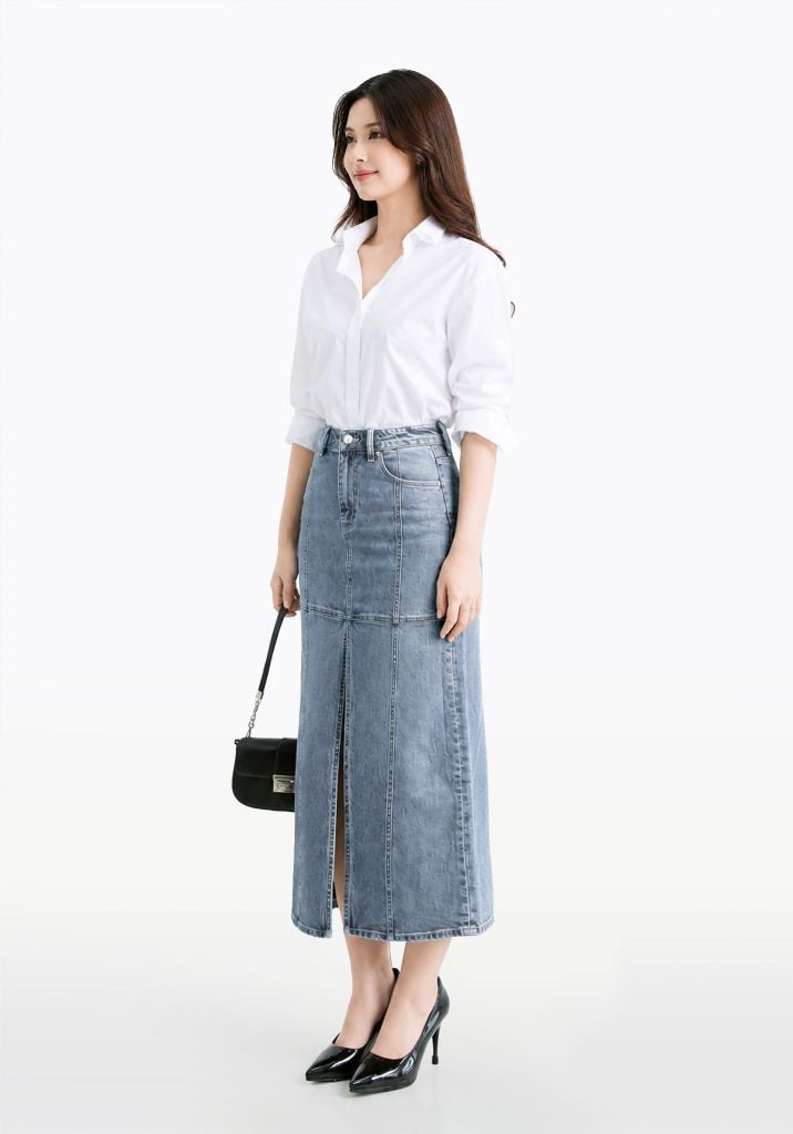 Váy Nữ Denim Xanh Sáng Form Midi - 224WD2115F1