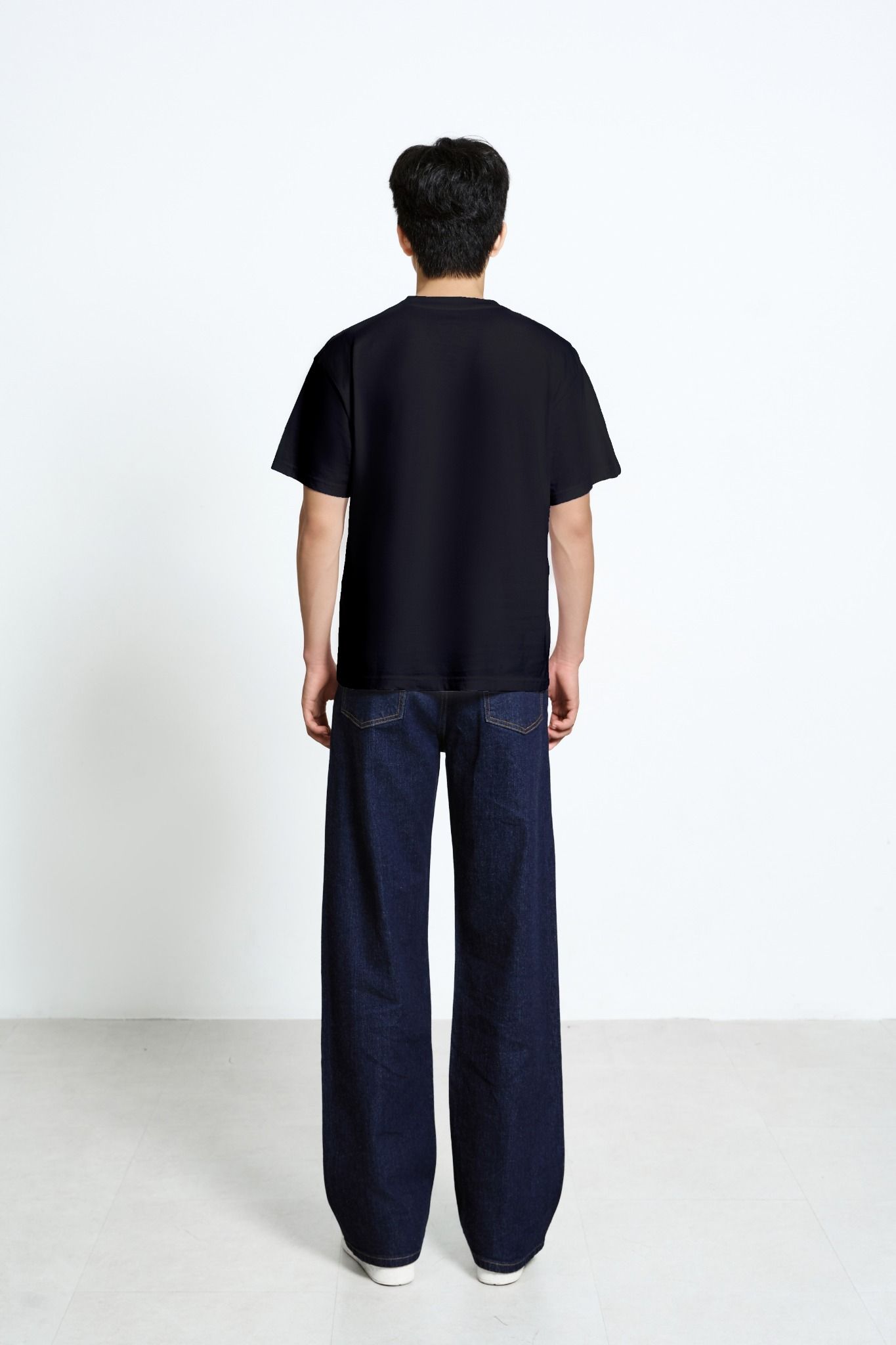 ÁO THUN NAM OVERSIZE ĐEN ĐẮPTÚI DENIM LASER CHỮ KÝ V-SIXTYFOUR - 225MN3023B2