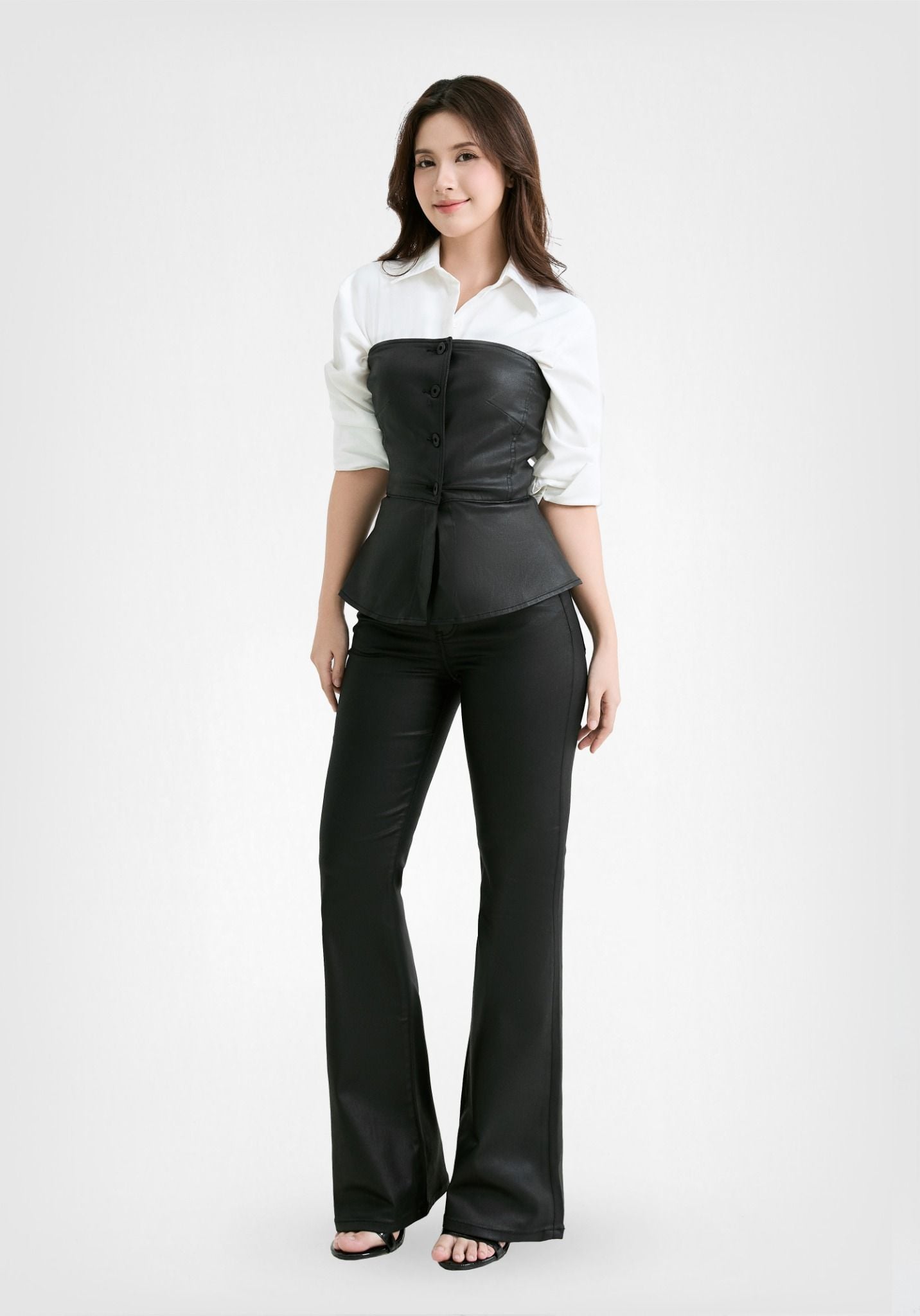 ÁO KIỂU QUÂY TUBE GÀI NÚT VẢI COATING GIẢ DA ĐEN - 225WD1015F1