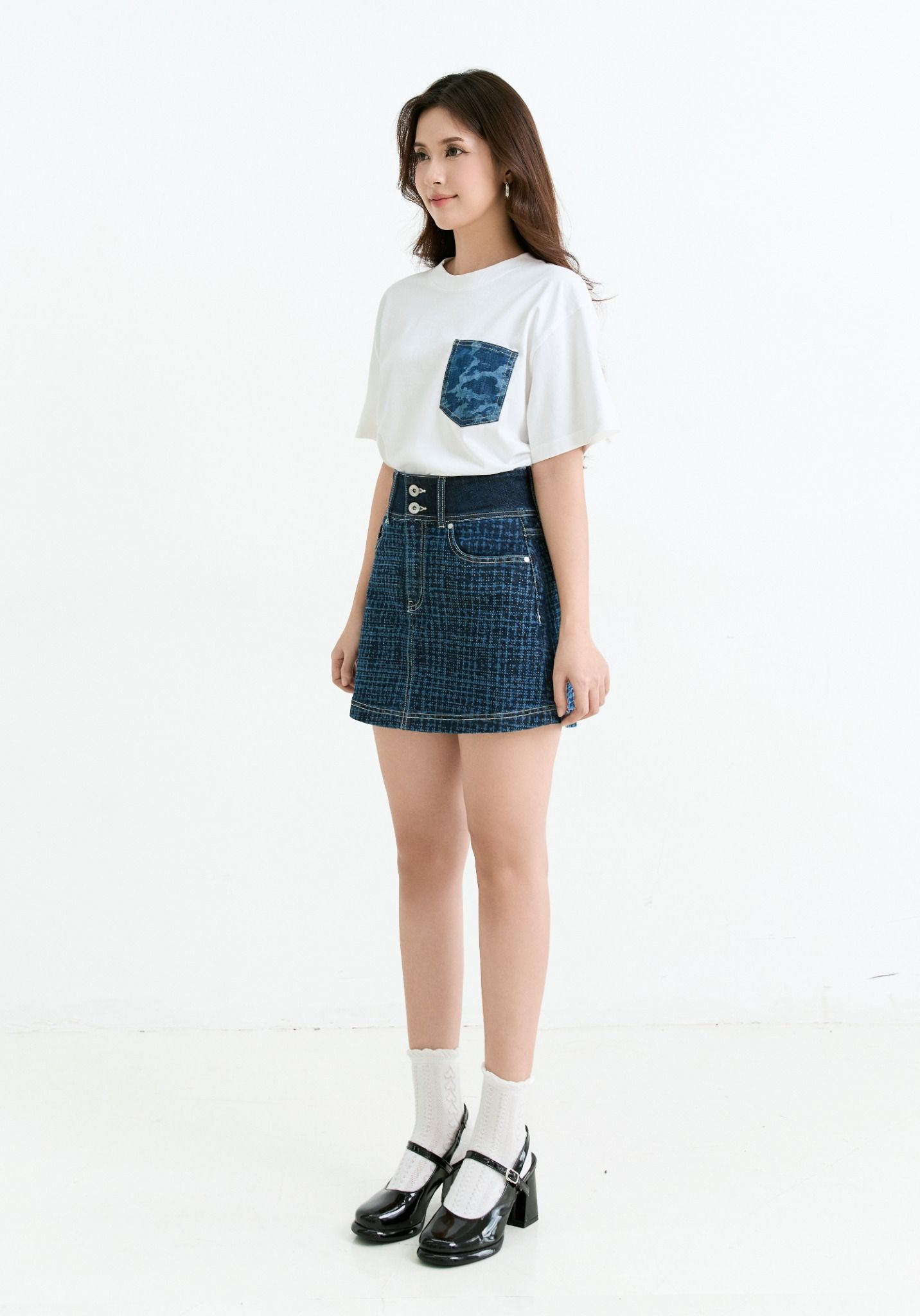 VÁY NGẮN  DENIM NỮ DÁNG A  LASER GIẢ CHẤT LIỆU VẢI  TWEED (CÓ QUẦN BẢO HỘ) - 225WD1114F1