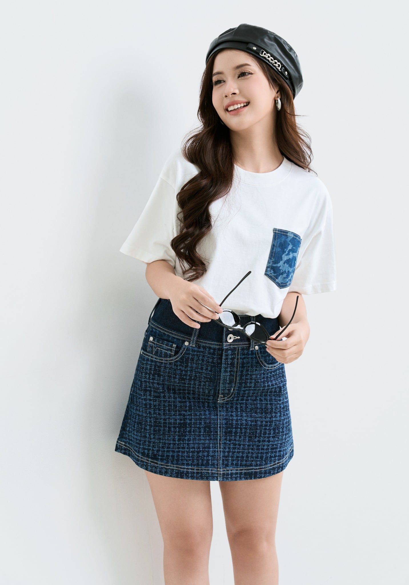 VÁY NGẮN  DENIM NỮ DÁNG A  LASER GIẢ CHẤT LIỆU VẢI  TWEED (CÓ QUẦN BẢO HỘ) - 225WD1114F1