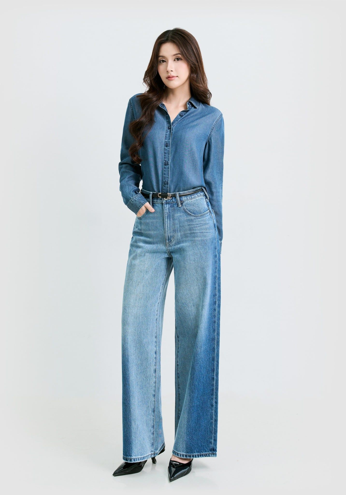 QUẦN DÀI NỮ DENIM DÁNG RELAX CROP LASER 2 MÀU - 225WD2080F2