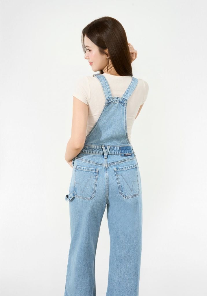 QUẦN YẾM DENIM DÁNG DÀI ỐNG SUÔNG MÀU XANH NHẠT - 126WD1132F1