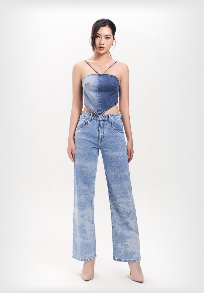 Quần Jeans Nữ Dáng Relax Cách Điệu Túi Trước Laser Mây Trời - 223WD1080F2