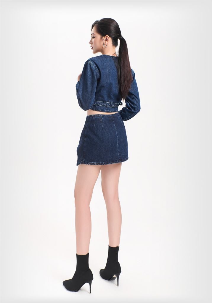 Áo Khoác Nữ Denim Tay Dài Vạt Chéo. Women's Diagonal Long Sleeve Denim Jacket - 124WD1044A1