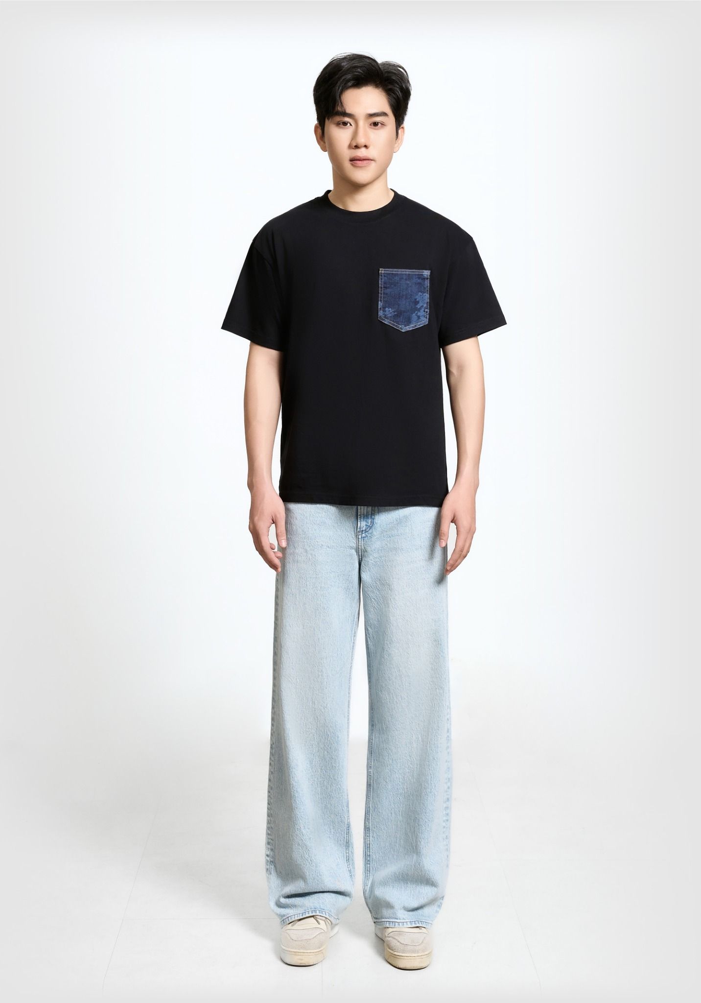 ÁO THUN NAM OVERSIZE ĐEN ĐẮPTÚI DENIM LASER CAMO - 225MN3023B1