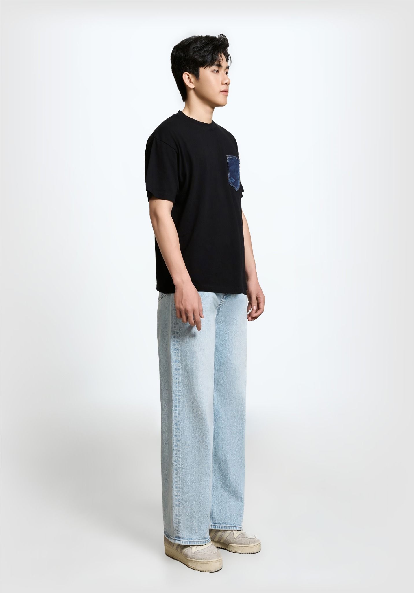 ÁO THUN NAM OVERSIZE ĐEN ĐẮPTÚI DENIM LASER CAMO - 225MN3023B1