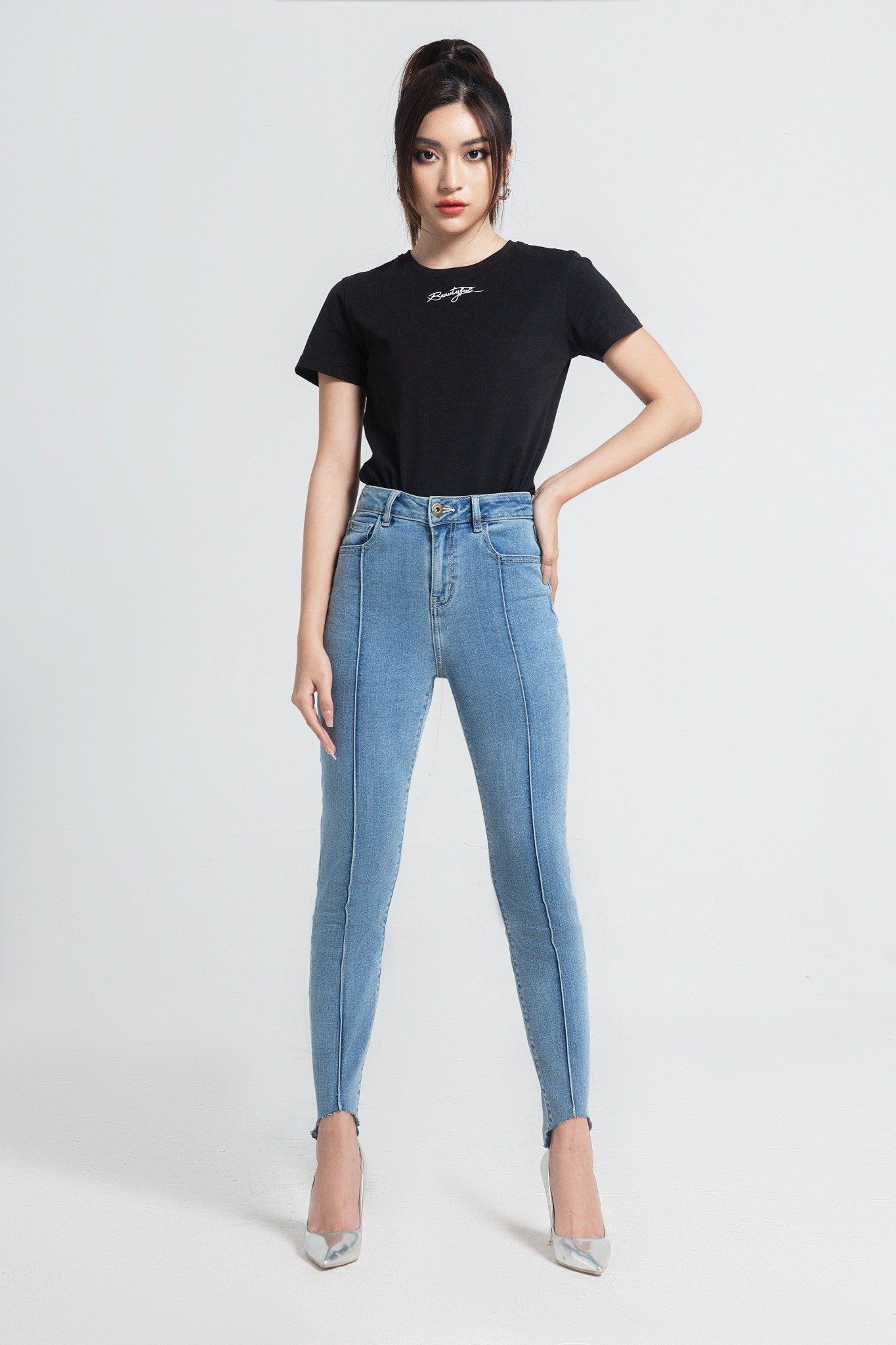 Quần Jeans Nữ Sóng Gân Dáng Ôm Phiên Bản 1. Front Seam Detail Skinny Jeans (1st Version) - 121WD2081F5