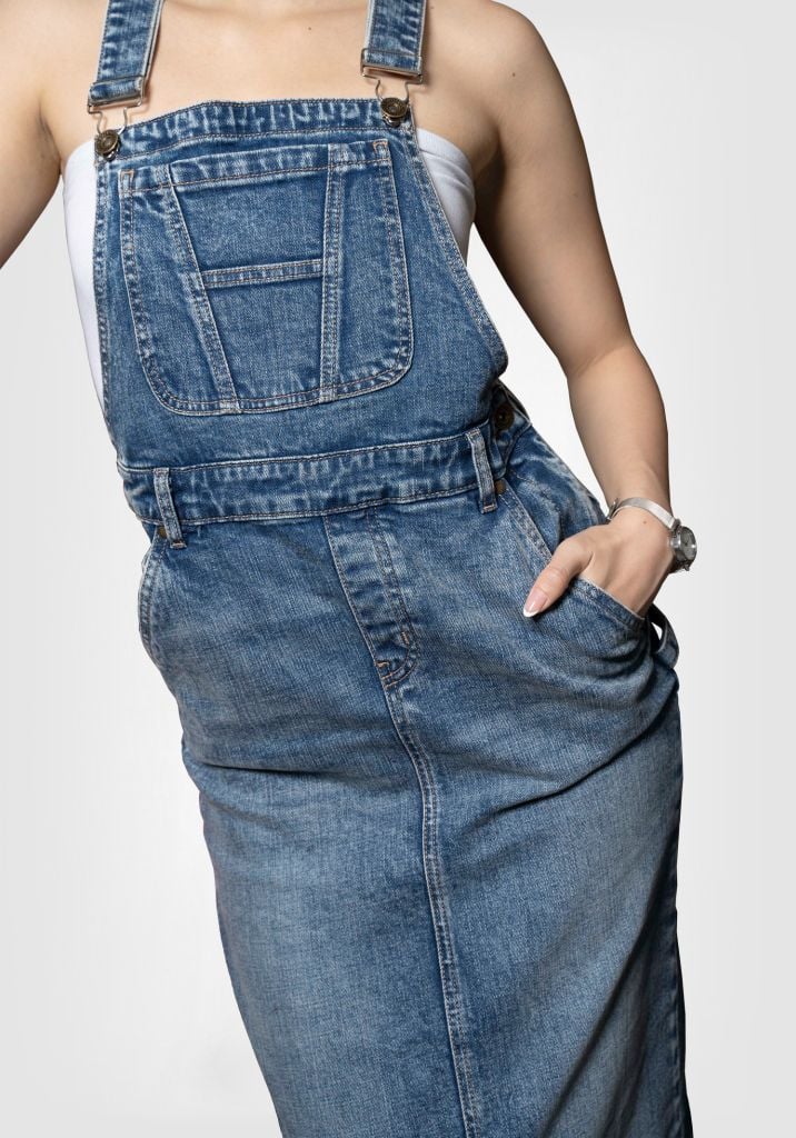 Váy Yếm Suông Dài Xẻ Thân Sau Màu Xanh Nhạt - Long Denim Pinafore Dress Light Blue - 124WD1132B1