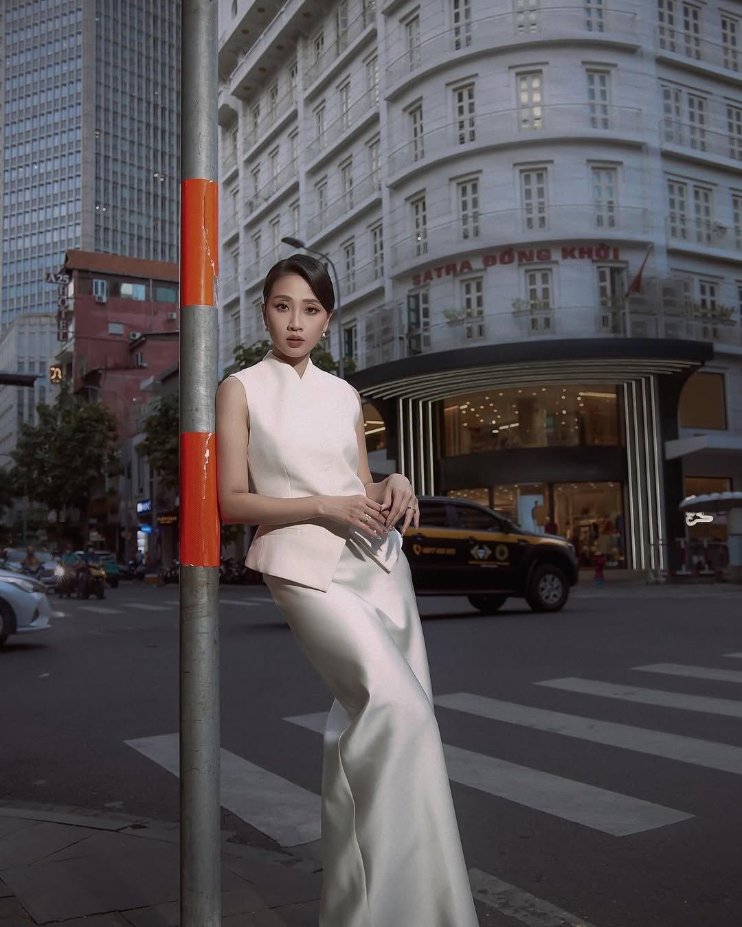 MC Liêu Hà Trinh X AUDREY JACKET - LRIDA SKIRT