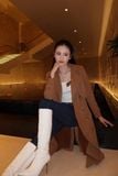 HHVN Huỳnh Trần Ý Nhi x SARAH TRENCH COATS