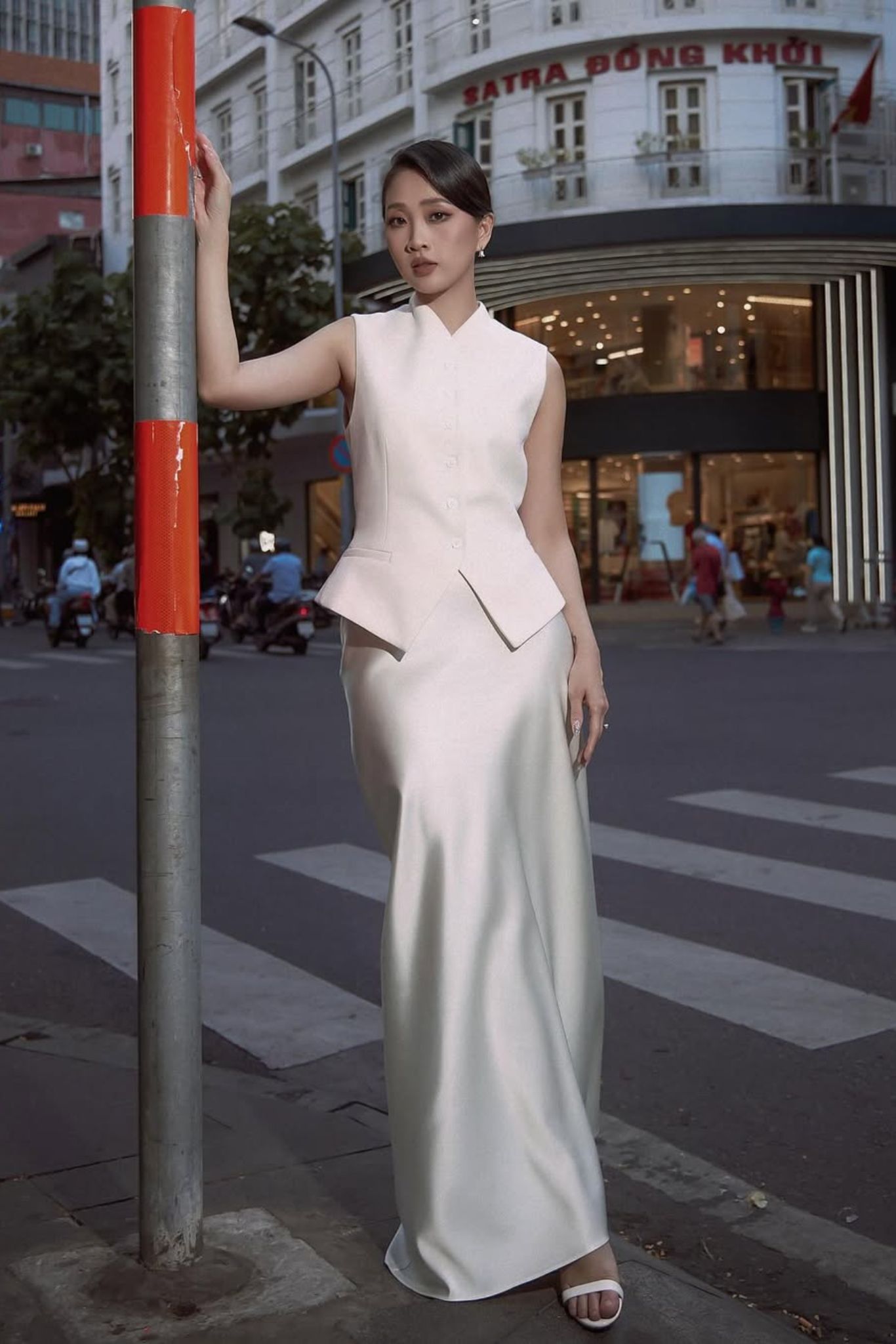 MC Liêu Hà Trinh X AUDREY JACKET - LRIDA SKIRT