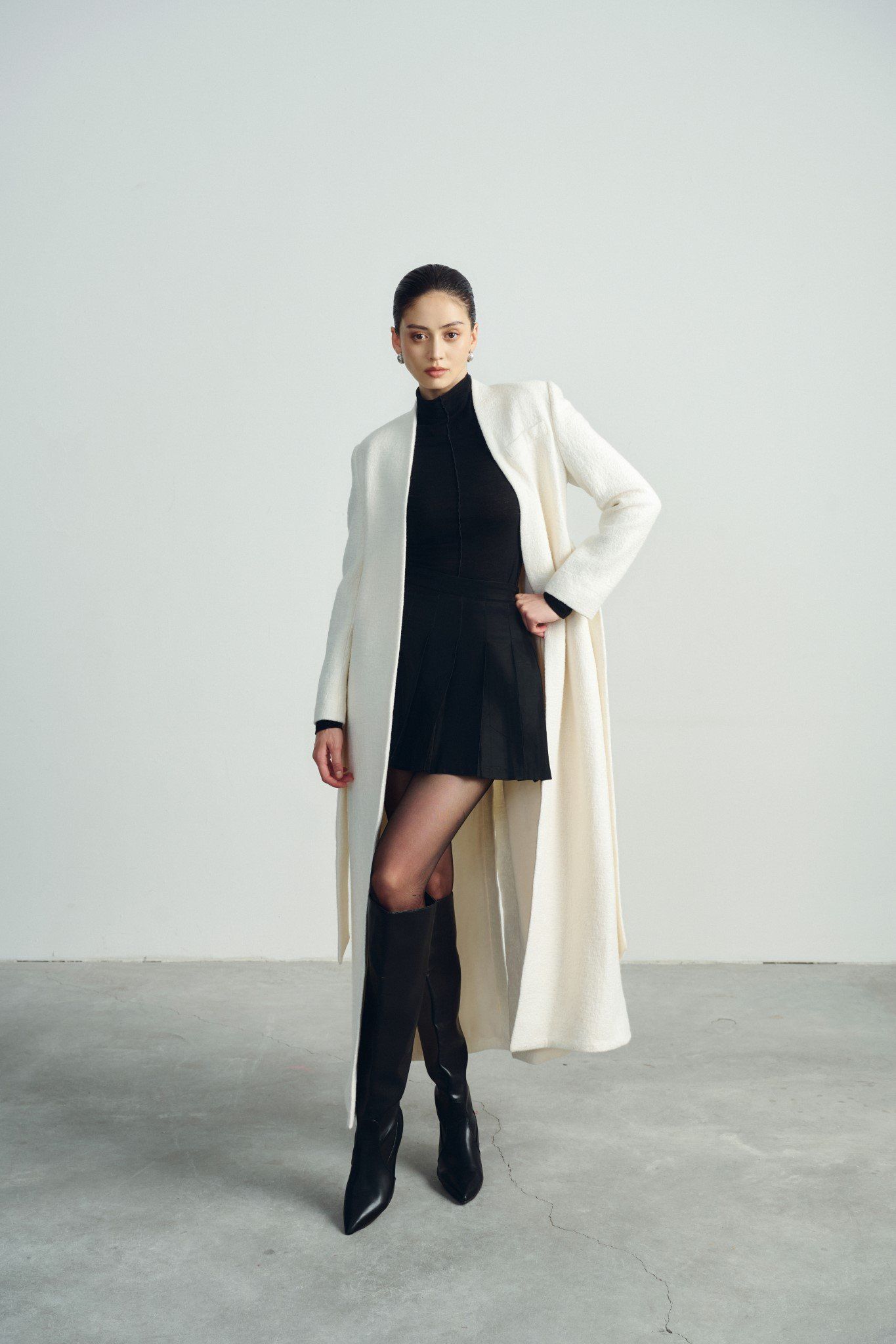 DARIUS PLEATED PANEL SKIRT