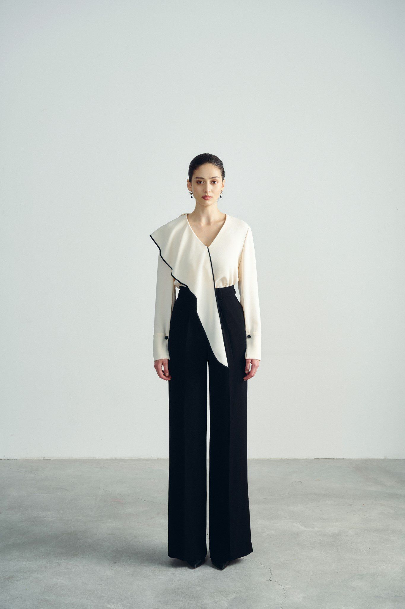 SARAH RUFFLED BLOUSE