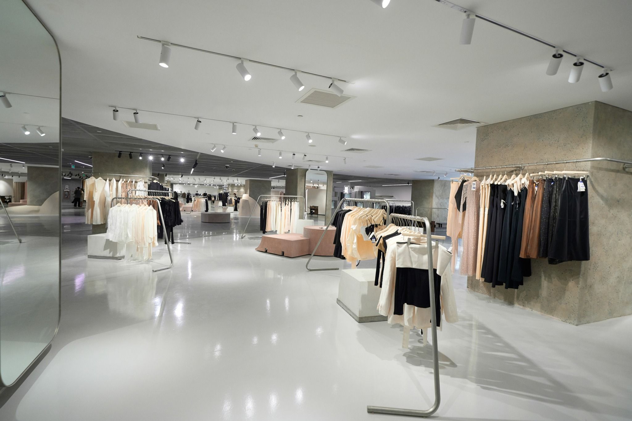 WHITE ANT RUE MICHE L'edition, 171 ĐỒNG KHỞI, TP. HỒ CHÍ MINH