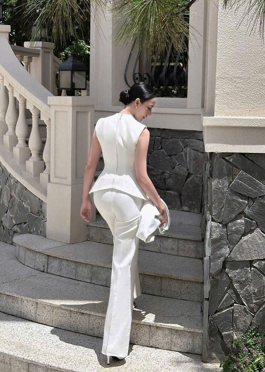 Trần Trúc X LILA PEPLUM & TAYLOR PANTS