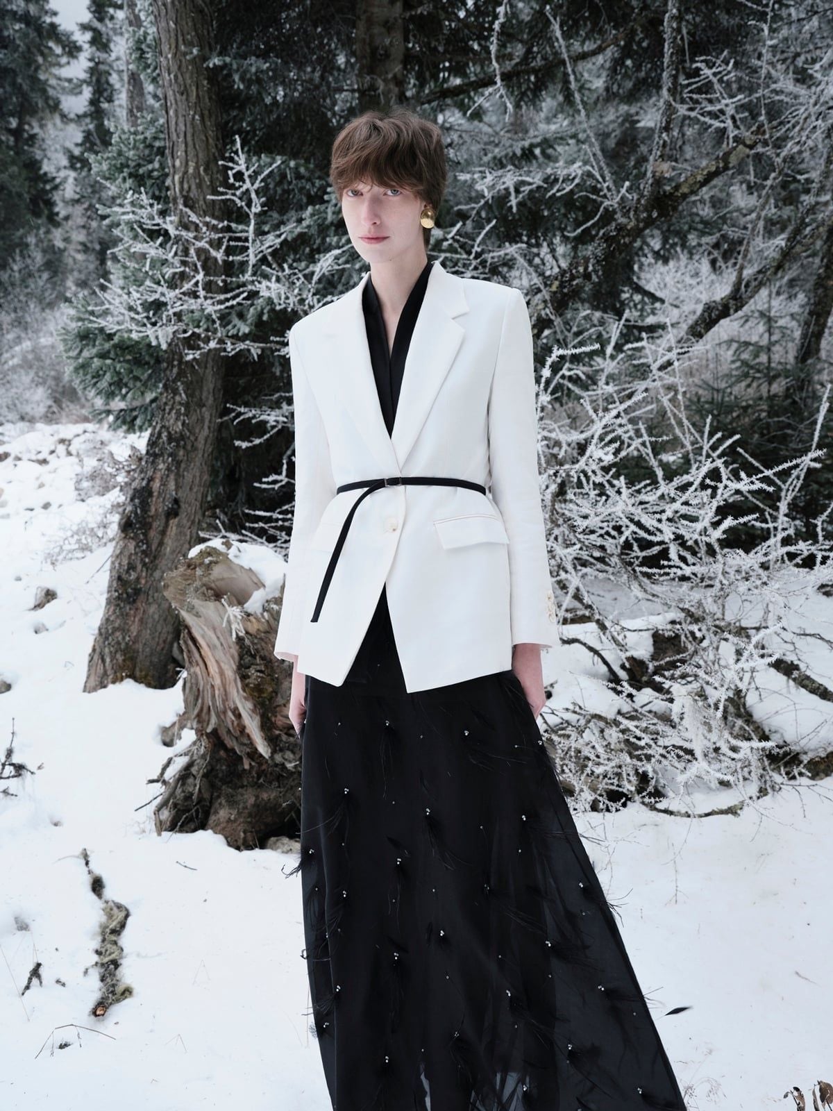 MILAN EMB FEATHER SKIRT