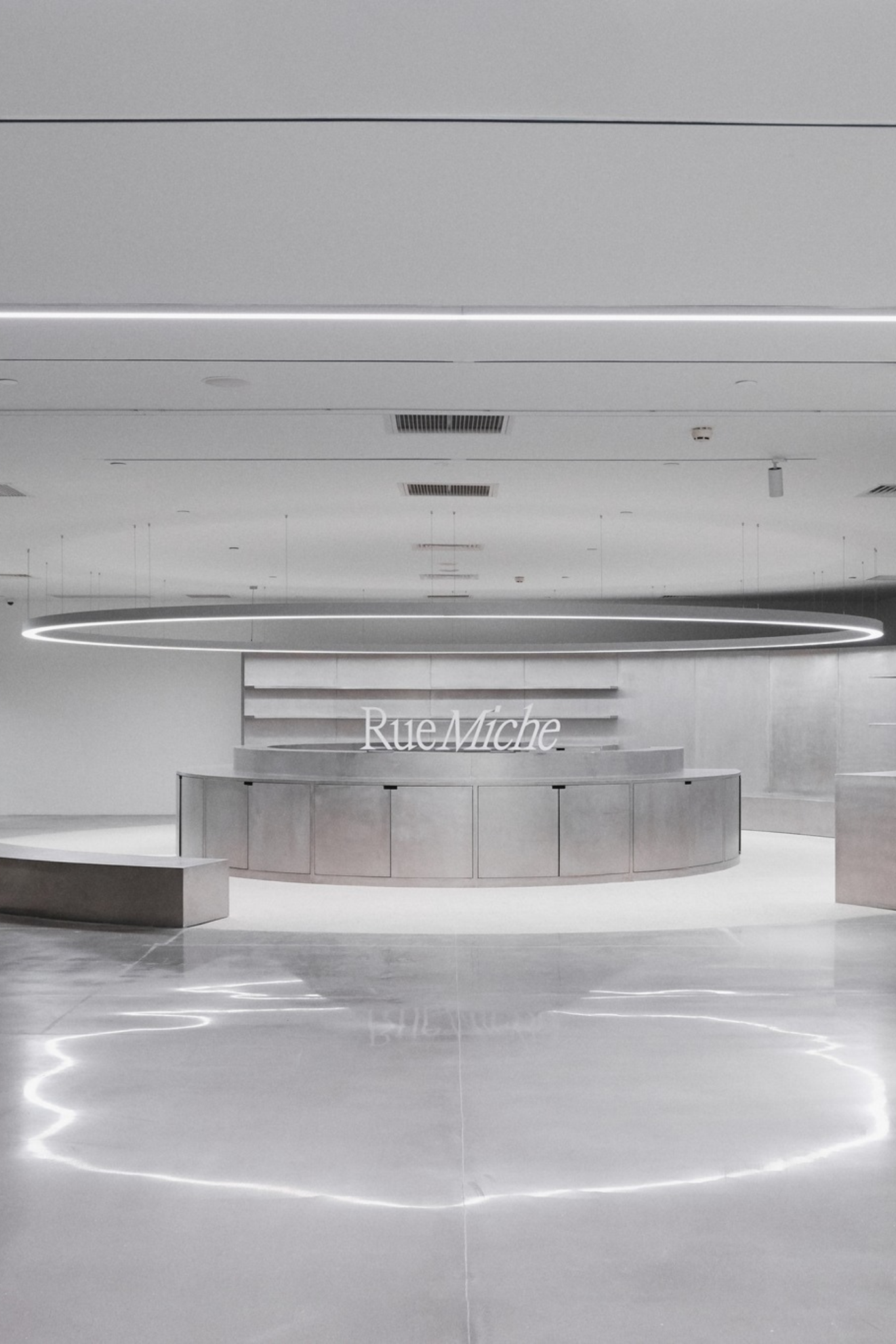 WHITE ANT RUE MICHE L'edition, 171 ĐỒNG KHỞI, TP. HỒ CHÍ MINH