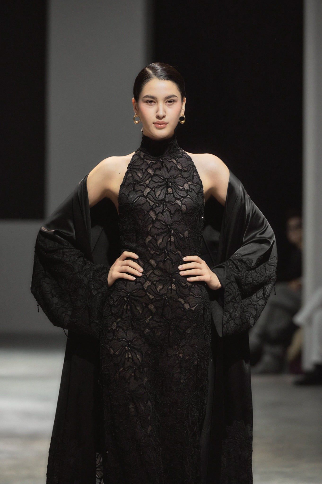 ELYSIAN KIMONO LONG COAT