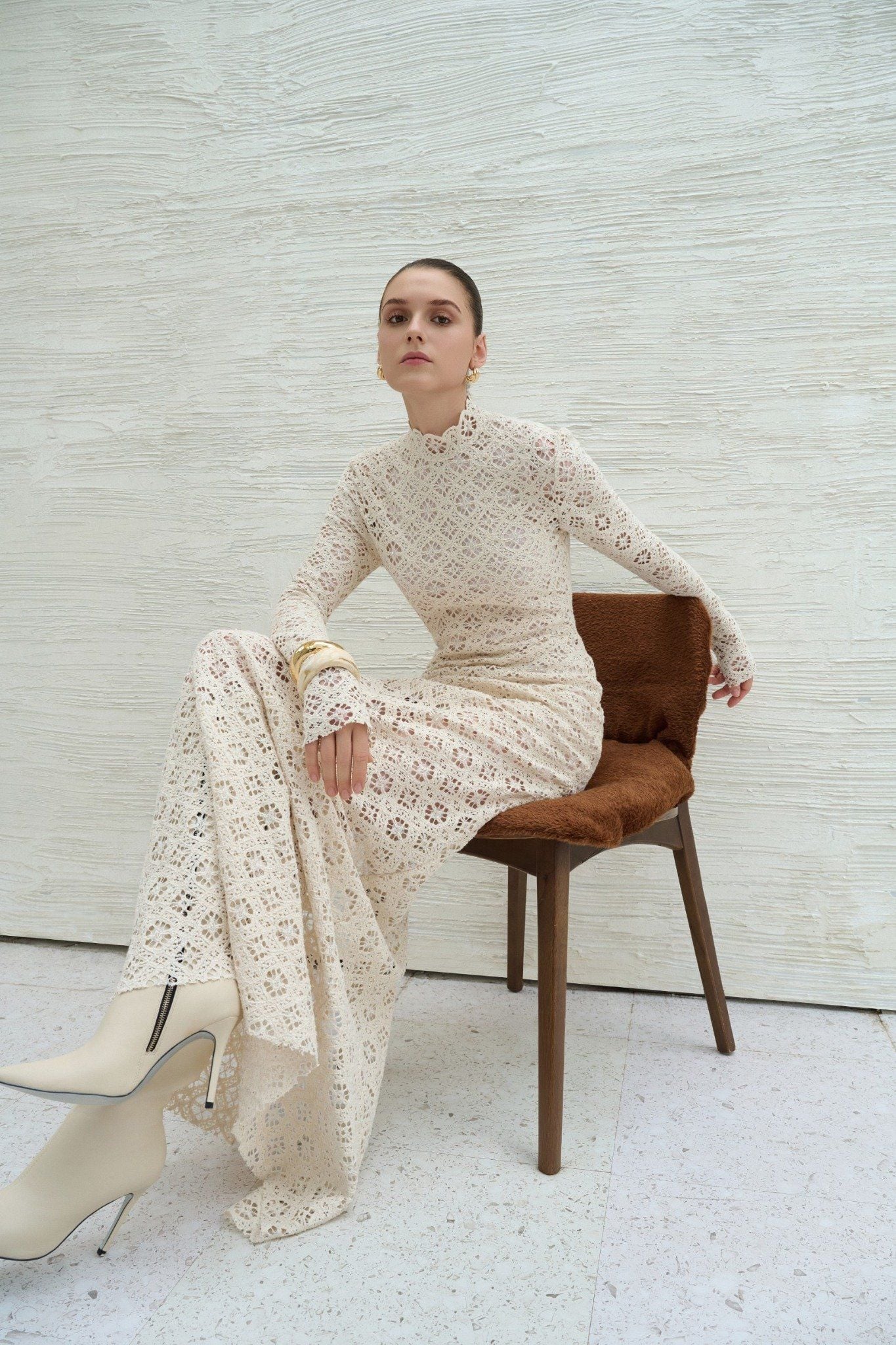 BINNAT EMB LACE LONG DRESS