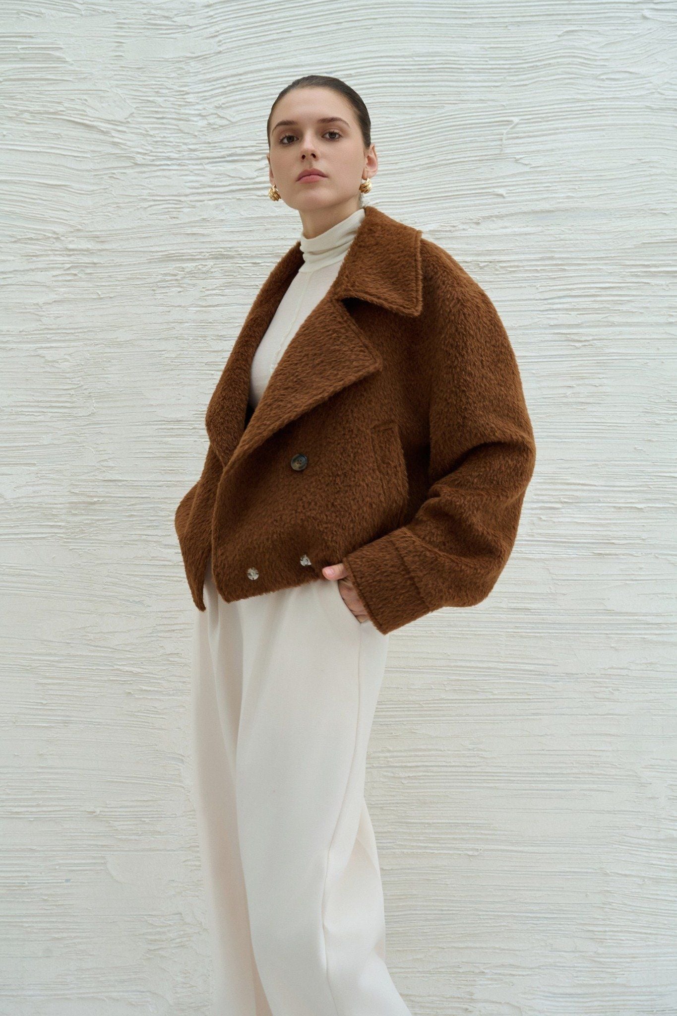 AMARA CROPPED ALPACA OVERSIZE JACKET