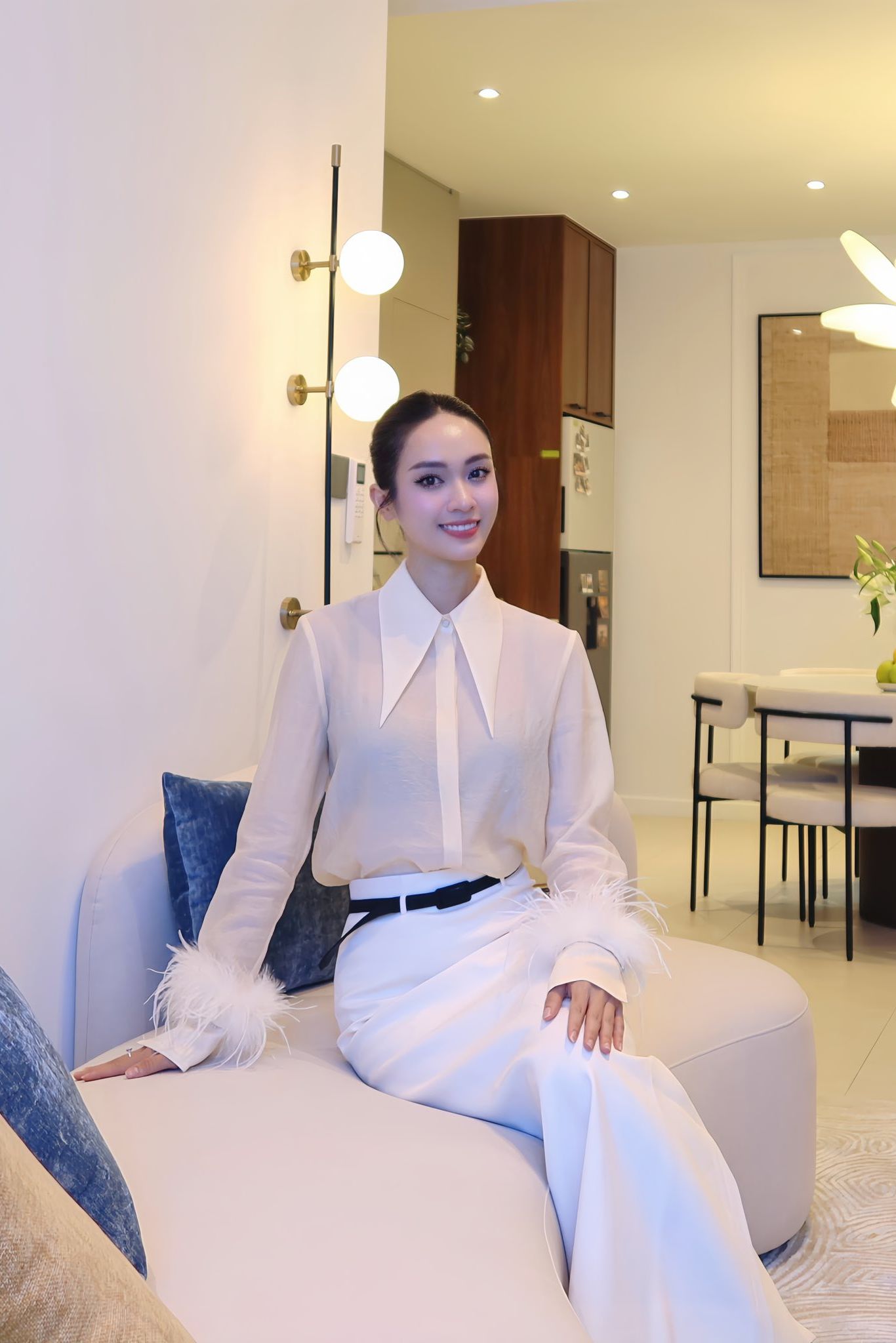  @vuthuyquynh2708 X ESBER BLOUSE - ADELA SKIRT 