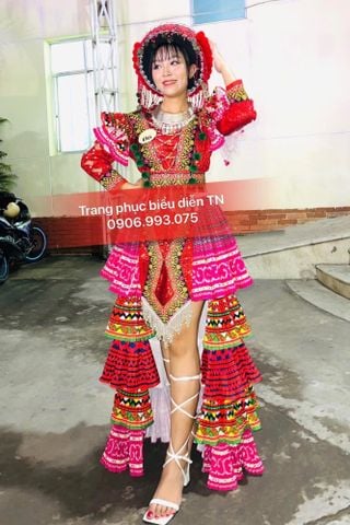  DT03 - Trang Phục H'Mong Nữ 