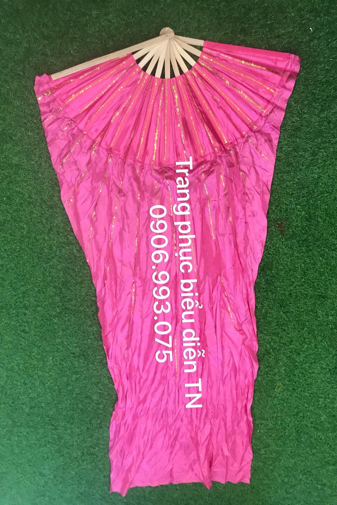 DC61 - Quạt Lụa Dài Màu Hồng