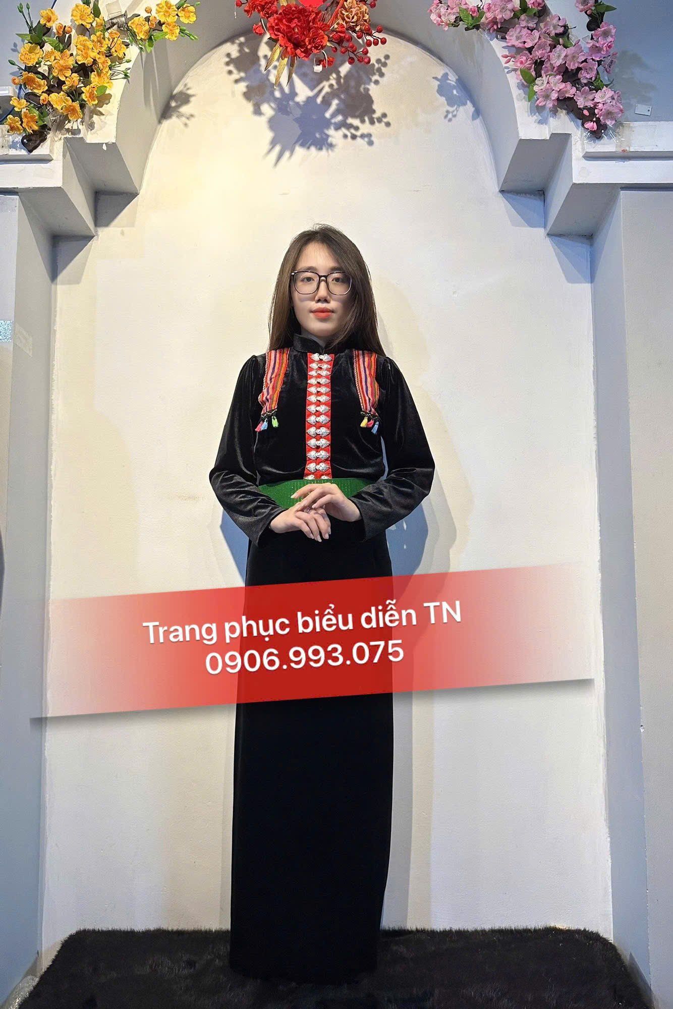 DT30 - Trang phục Dân Tộc Thái Đen M1