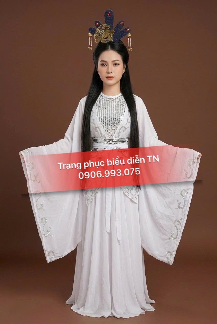 HT73 - Trang Phục Hằng Nga