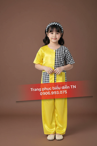  TE30 - Trang Phục Bà Ba Vàng Phối Caro 