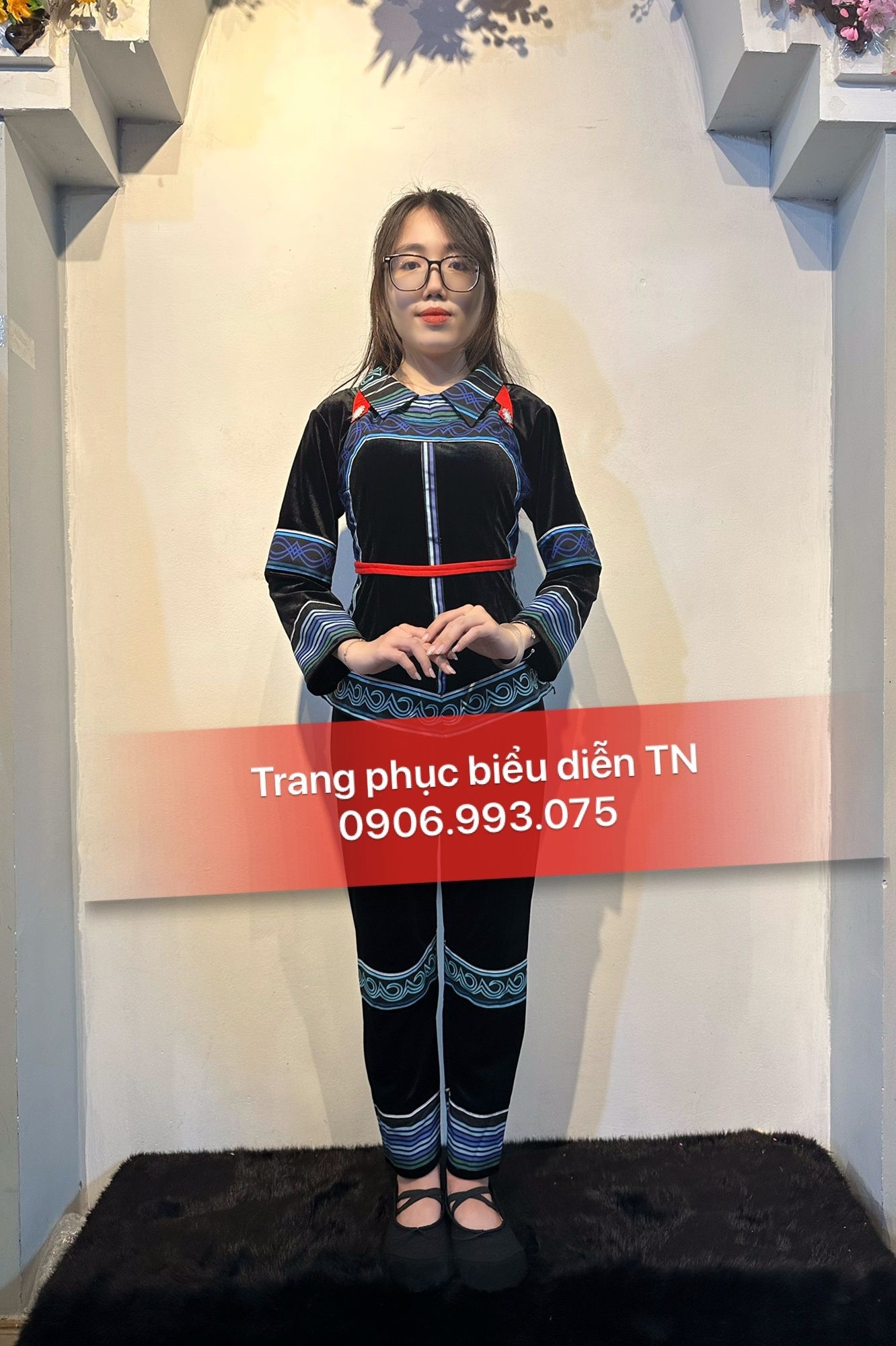 DT60 - Trang phục Dân Tộc Hà Nhì Đen M2