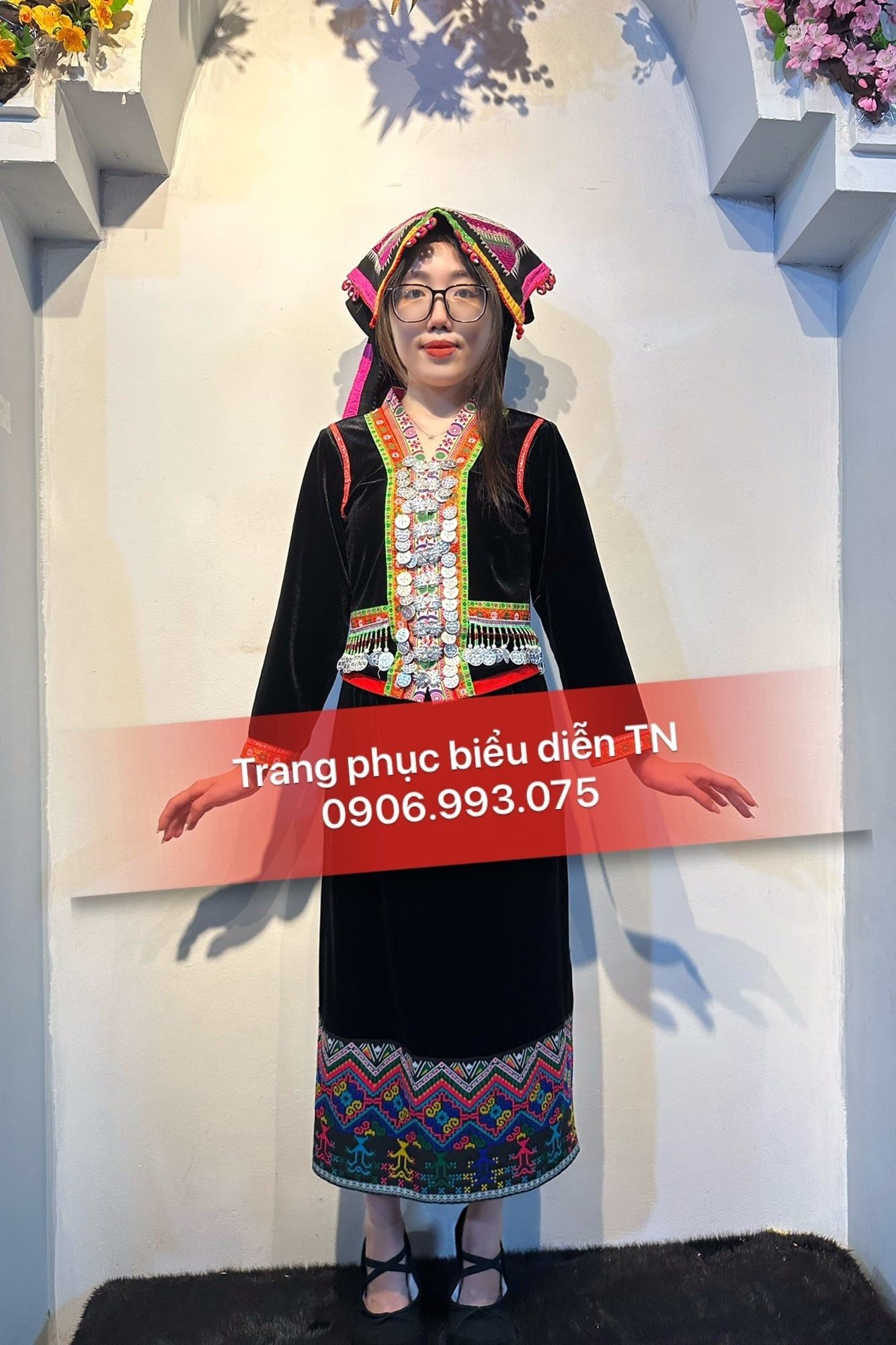 DT64 - Trang Phục Dân Tộc Khơ Mú M1