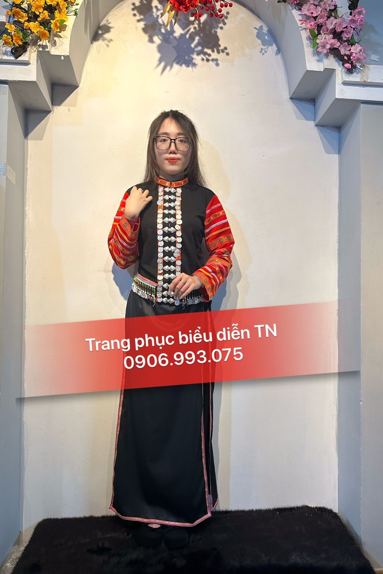 DT37 - Trang phục La Hủ Nữ