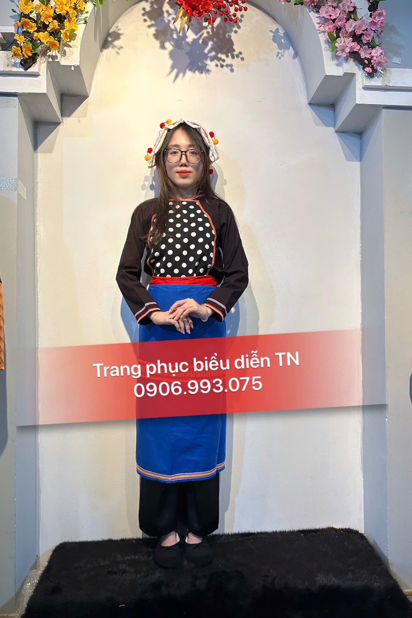 DT46 - Trang Phục Dân Tộc Si La