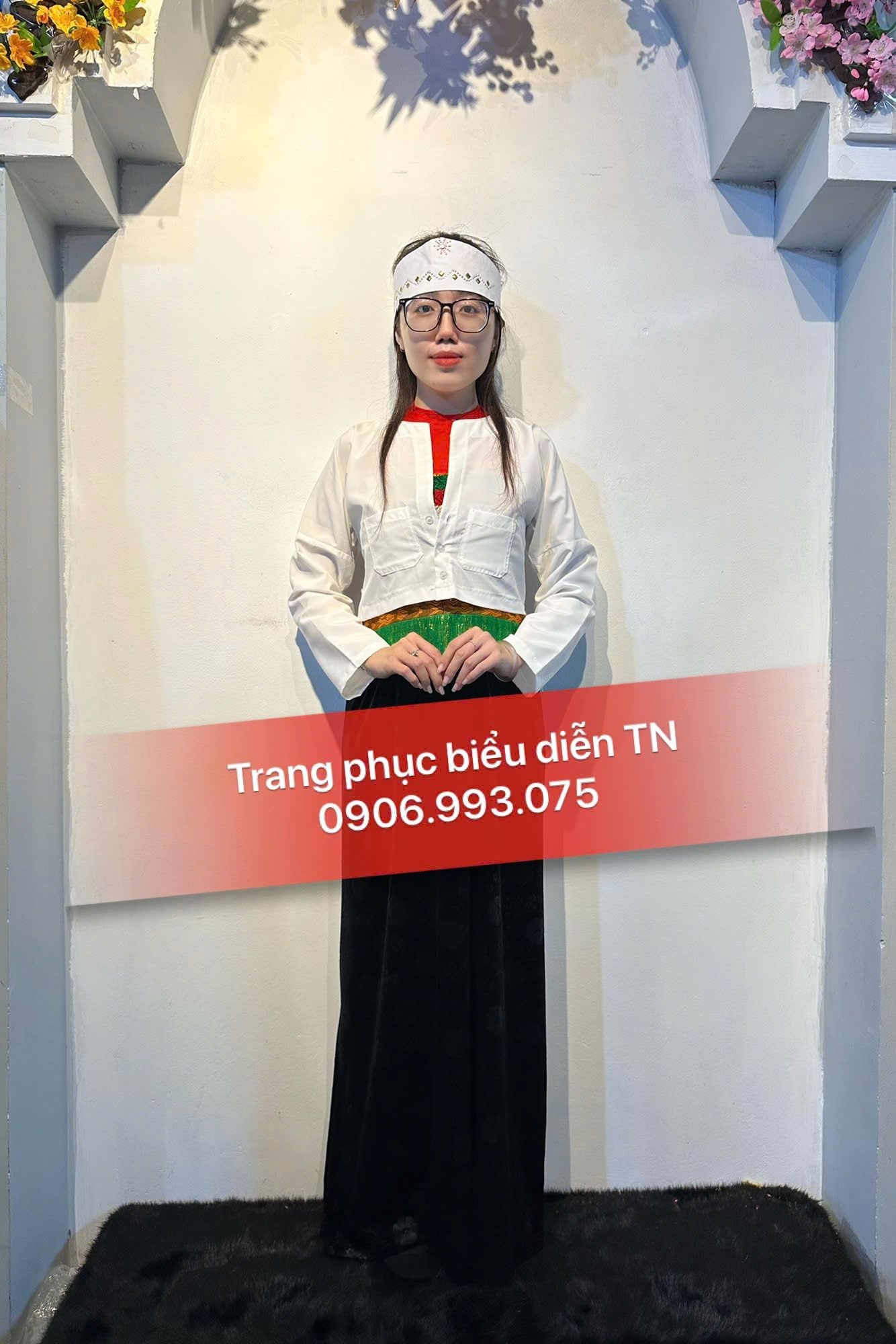 DT39 - Trang phục dân tộc Mường Nguyên Bản