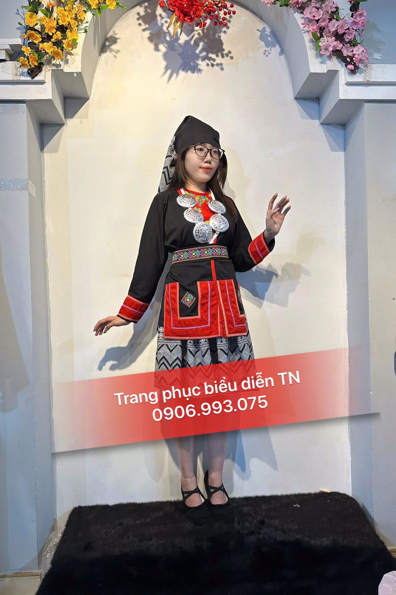 DT74 - Trang Phục Dân Tộc Dao Tiền