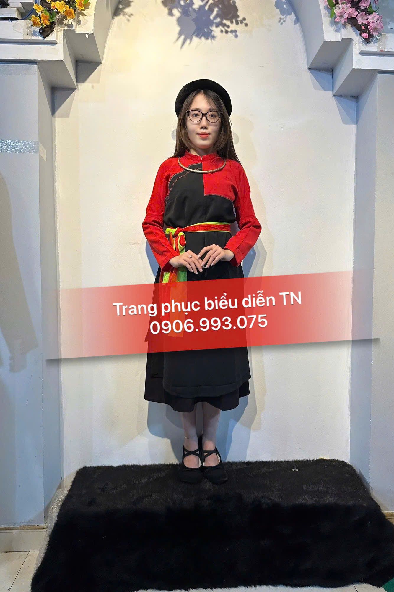 DT57 - Trang Phục Dân Tộc Cao Lan  Nữ