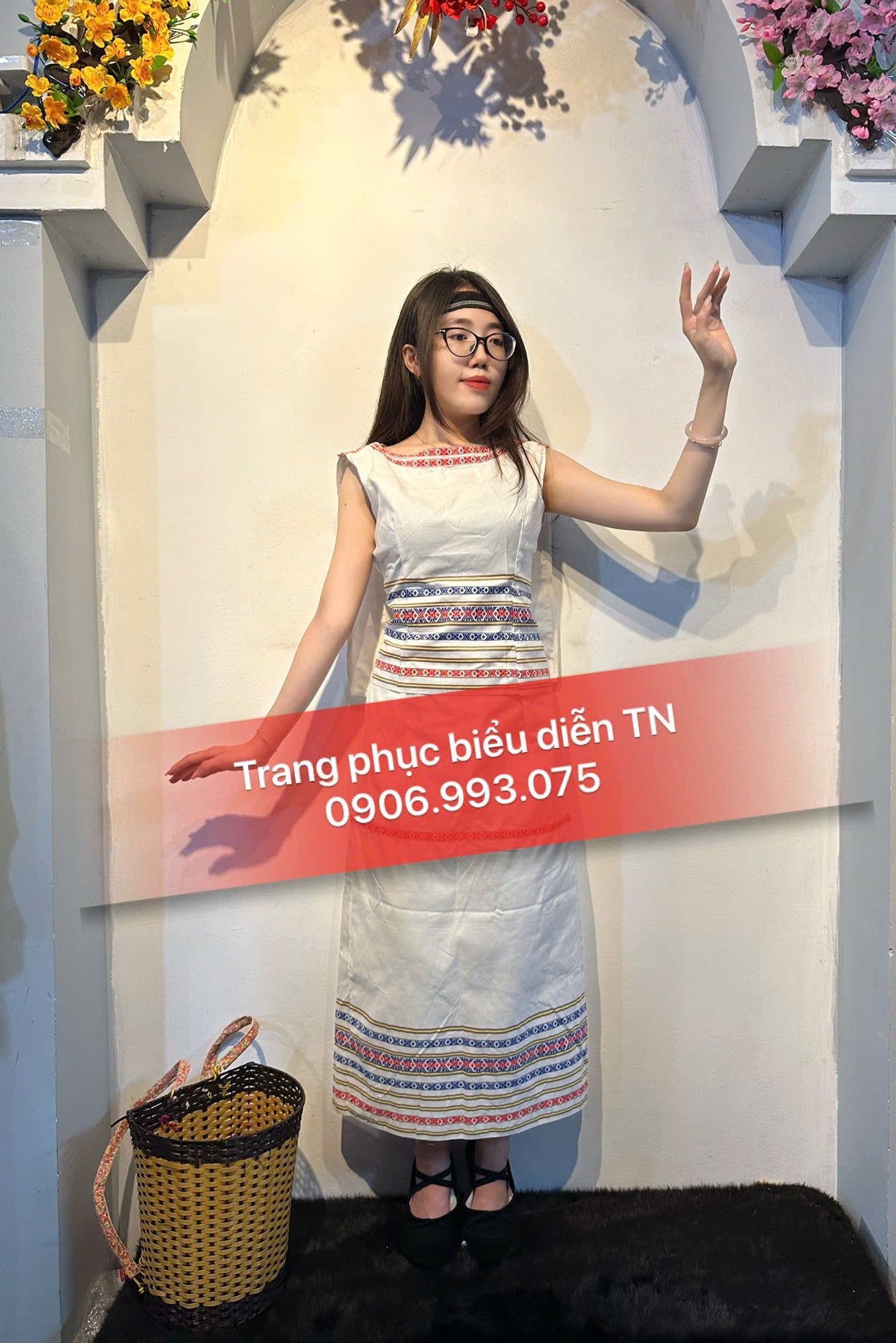 DT90 - Trang phục Dân Tộc Rơ Măm