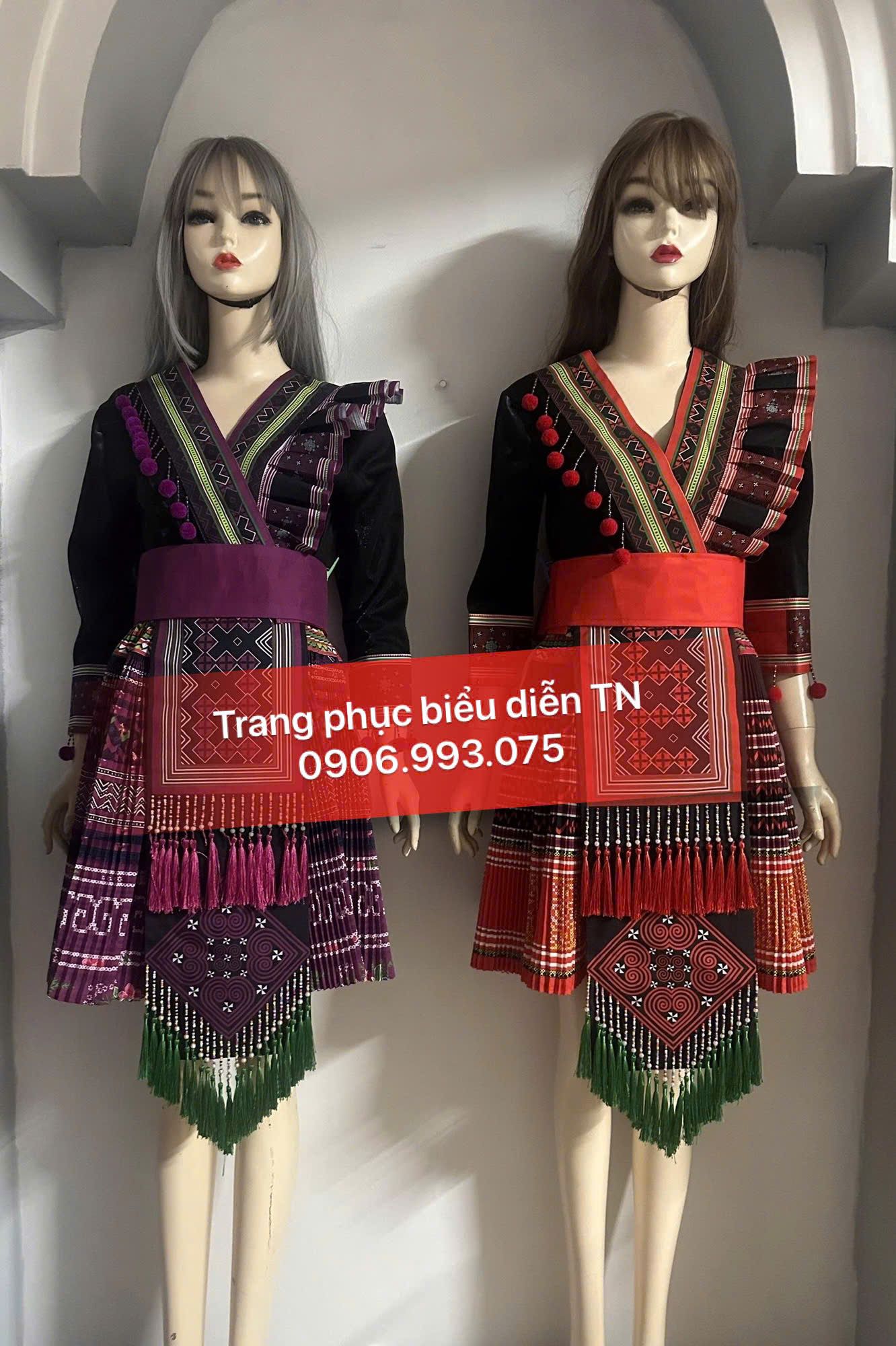 DT19 - Trang Phục H'Mong Tím/Đỏ