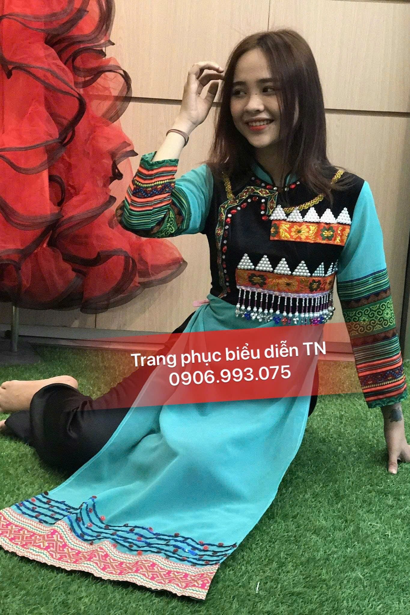 DT62 - Trang phục Dân Tộc Hà Nhì Hoa M2