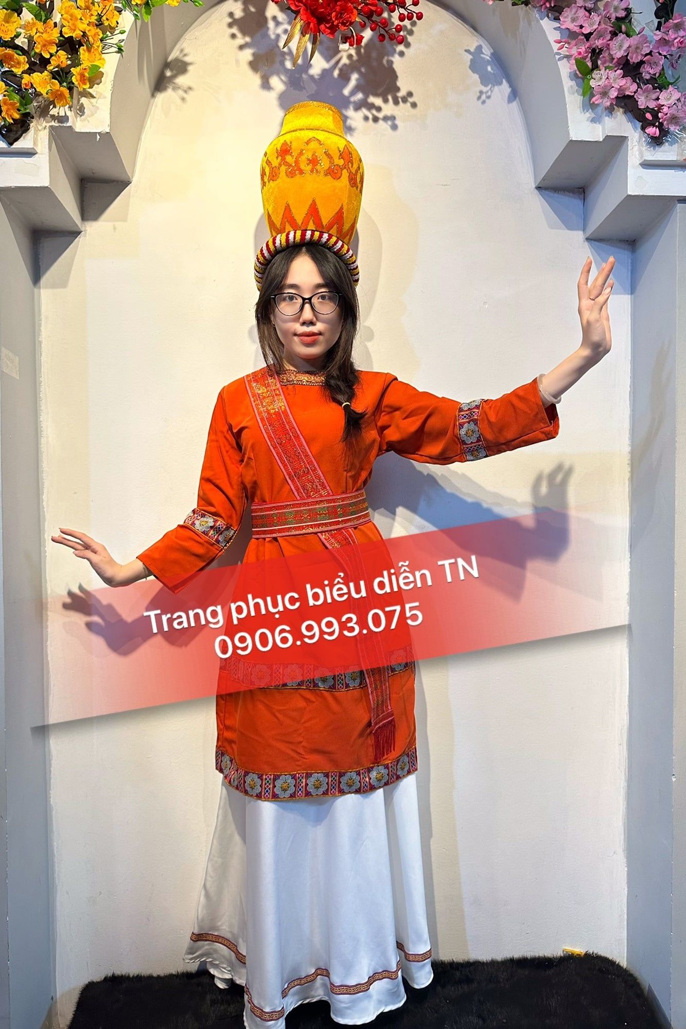 DT68 - Trang Phục Dân Tộc Chăm Nữ (Cam)